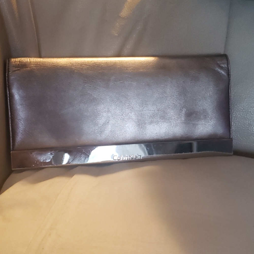 💥3/$10.Calvin Klein Metallic Leather Wallet